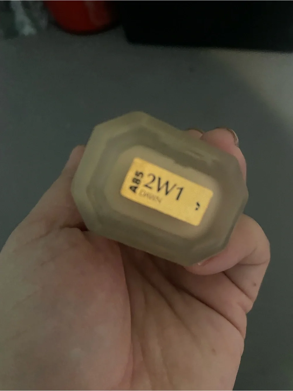 Estee Lauder Double Wear Foundation - Beige Tone with Gold Cap